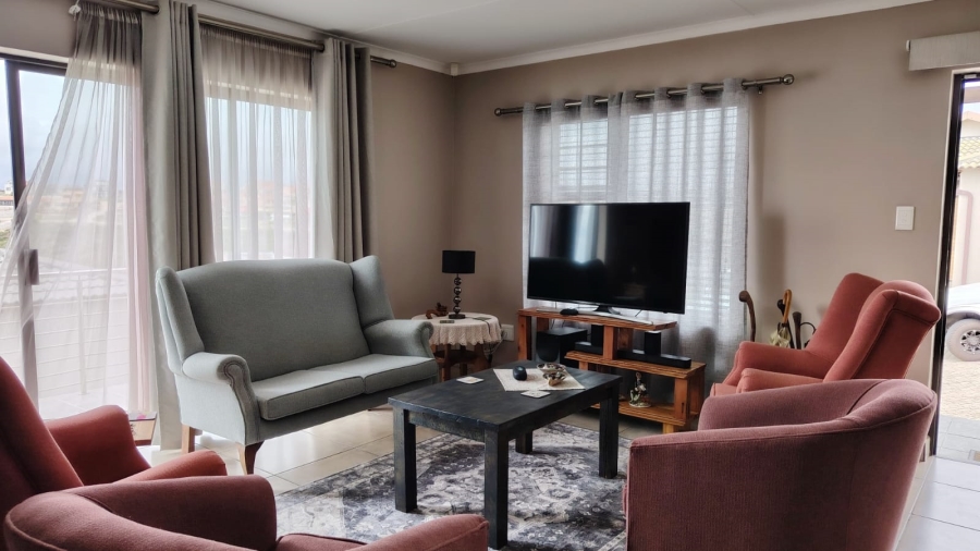 4 Bedroom Property for Sale in Seemeeu Park Western Cape